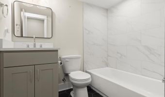 626 S EATON St, Baltimore, MD 21224