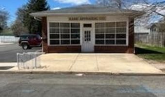 169 Demorest Ave, Avenel, NJ 07001