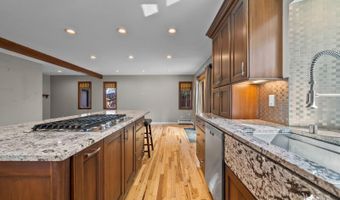 12950 Summer Cir, Anchorage, AK 99516
