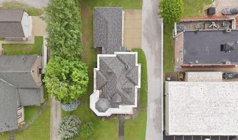 108 W Main St, Amherst, OH 44001