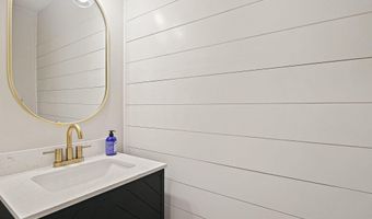 44 JONES STATION Rd, Arnold, MD 21012