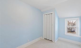 302 Benton St, Anoka, MN 55303