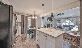 179 Chippewa Trl, Albrightsville, PA 18210