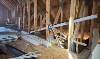 105 SW 3rd St, Atkins, AR 72823