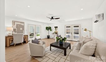 1924 Bentley Pl, Charlotte, NC 28205