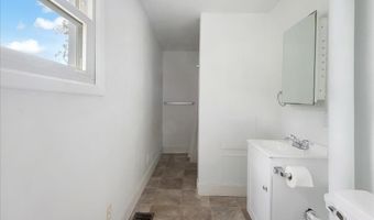 16 Shurtleff Pl, Barre, VT 05641