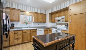 2388 Nixon Rd, Ann Arbor, MI 48105