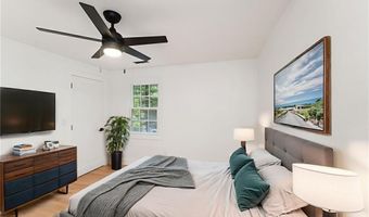 1575 MIDDLE Rd, East Greenwich, RI 02818