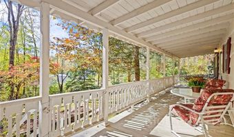455 Boulder Gardens Rd, Banner Elk, NC 28604
