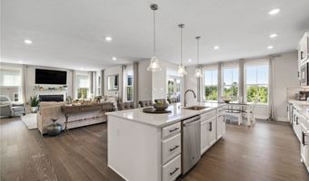 313 Crest Ln, Adams Twp., PA 16046