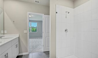 1122 OAK VALLEY Dr, Auburndale, FL 33823