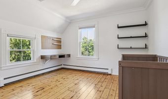 20 School St, Stonington, CT 06355