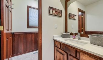 13865 SW SECRETARIET Ln, Beaverton, OR 97008