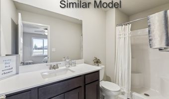 724 NE Meadow Landing Dr, Ankeny, IA 50021