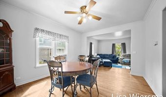 214 Western Ave, Allegan, MI 49010