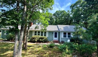 122 Salt Rock Rd, Barnstable, MA 02630