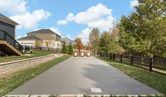 25970 LIQUIDAMBAR Ln, Aldie, VA 20105