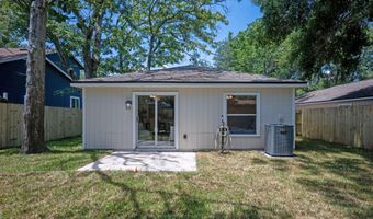 1145 STOCKS St, Atlantic Beach, FL 32233