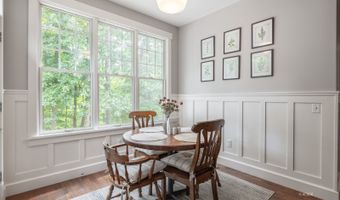 4 Maple Grove Way, Athens, OH 45701