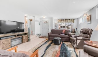 828 BERYL Dr, Apache Junction, AZ 85119