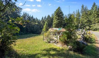 7097 Fickle Hill Rd, Arcata, CA 95521