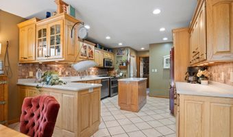 432 County Road 17, Ashley, IN 46705