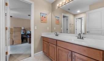 921 CLASSIC VIEW Dr, Auburndale, FL 33823