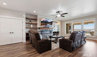 16834 Long Meadow Dr, Caldwell, ID 83607
