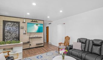 157 E Hill Valley Dr, Indianapolis, IN 46227