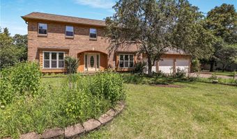 6720 S Shore Dr, Altoona, WI 54720