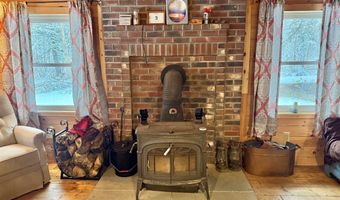 3563 E Branch Rd, Averill, VT 05901