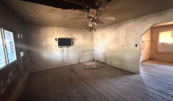 14055 Walnut, Armona, CA 93202