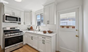 3241 Briggs Ave, Alameda, CA 94501