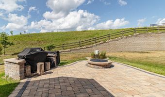 2170 Indigo Dr, Algonquin, IL 60102
