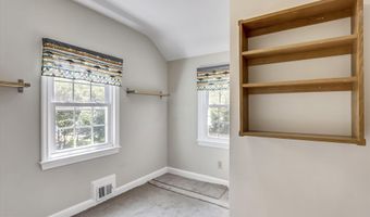 6316 25TH St N, Arlington, VA 22207