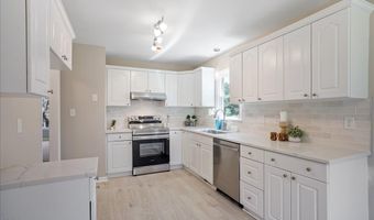 31 Fieldview Ct, Angier, NC 27501