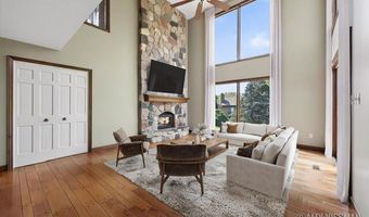 3415 N Applecrest Ct SE, Ada, MI 49301