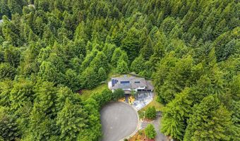 1346 Diamond Dr, Arcata, CA 95521
