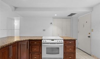 3030 Marcos Dr T203, Aventura, FL 33160