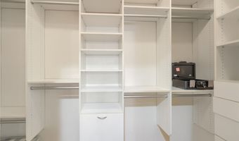 2325 Windmill Pkwy 1613, Henderson, NV 89074