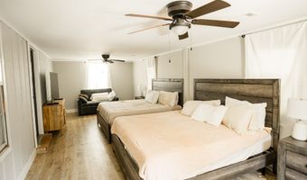 283 Coles Point Rd, Batesville, MS 38606