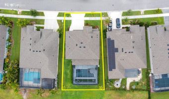7631 PARADISO Dr, Apollo Beach, FL 33572