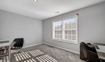 29 Covey Rd APT 19, Burlington, CT 06013