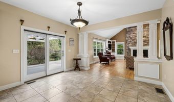 5 Millstone Ter, Bedford, NH 03110
