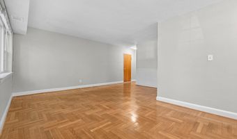 1311 N ODE St 635, Arlington, VA 22209