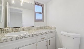 1895 Laurel Rd, Oceanside, CA 92054