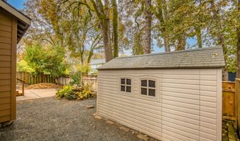 1553 SW 203RD Ave, Beaverton, OR 97003