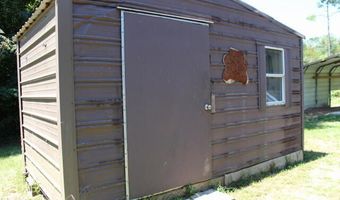 188 Compass Lake Dr, Alford, FL 32420