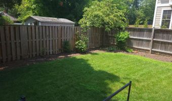 2250 N QUANTICO St, Arlington, VA 22205