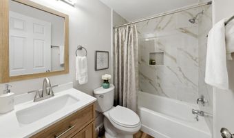 170 CHANNING Dr, Bear, DE 19701